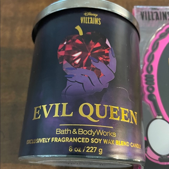 Wet n Wild Disney Villains Vanity Mirror & Bath Body Works Candle NWT - Picture 2 of 7